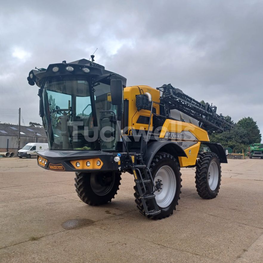 C1072380