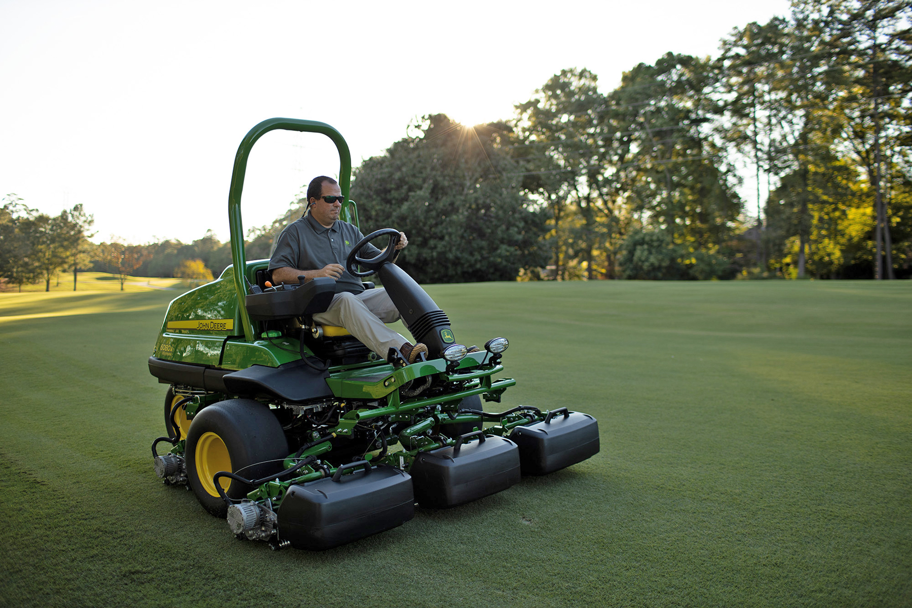 John Deere expands fairway mower line-up