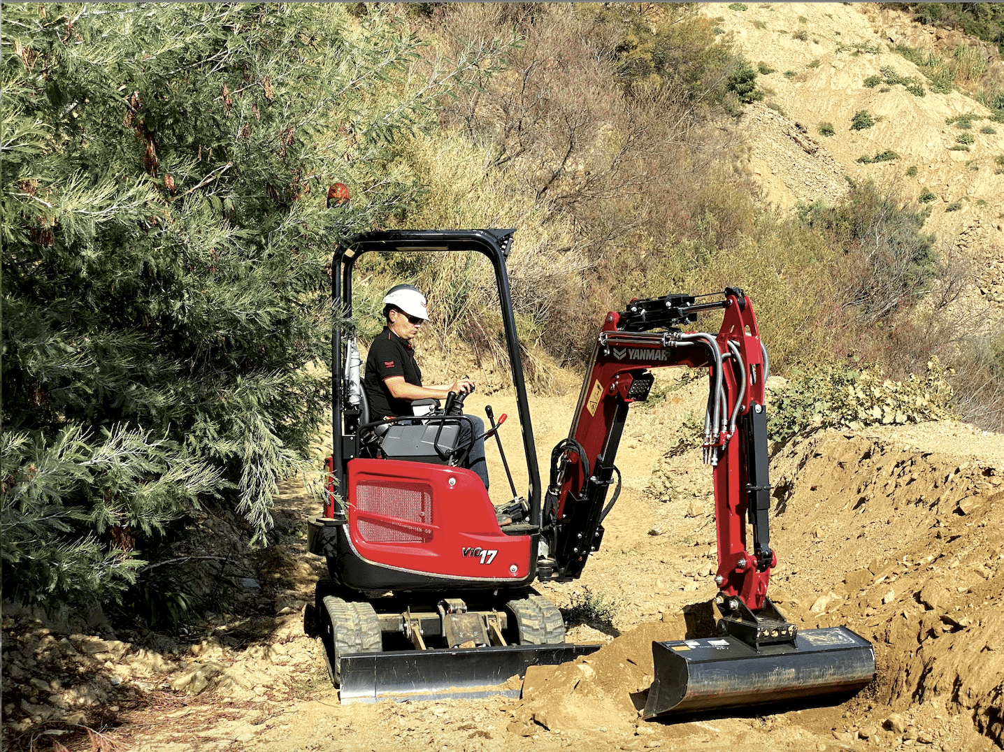 Yanmar VIO17-1 – Compact Excavator